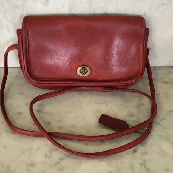 Coach Handbags - COACH Vintage Red Leather Saddle Crossbody Shoulder Bag